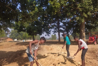 young man repaired tourist site road in simdega