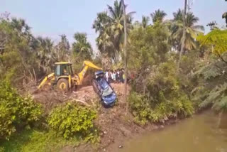 young-man-died-in-a-car-accident-in-sakhinetipalli-mandal-in-east-godavari-district