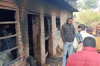 five cows dead after fire in Gaushala at dharampur