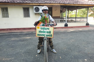 yavatmal girl pranali chikte starts to maharashtra tour with bicycle for save environment message