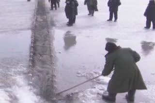 winter fishing in china chagan lake