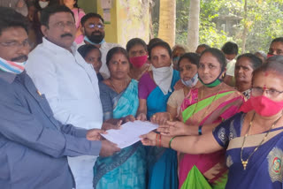 people demand not to give house sites at water works place at visakhapatnam