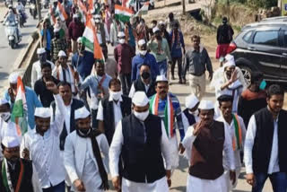Congressmen took out a march on Congress Foundation Day in raipur