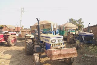 Seized tractor-trolley