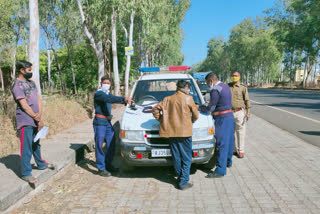 challan cut for traffic violation, यातायात का उल्लंघन करने पर चालान कटे