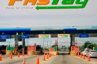 Toll plaza cashless news