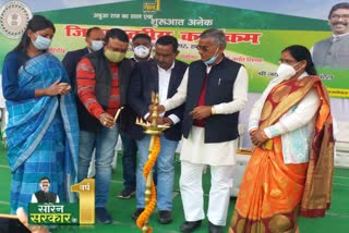 hazaribag-received-gift-on-first-anniversary-of-hemant-government