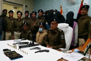 five criminal arrested with weapons and Cartridges in gopalganj