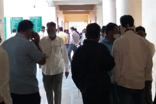 crowd of candidates in the administrative building in baramati