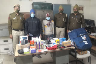 new friends colony police arrest two robbers who stole delivery boy bag in delhi