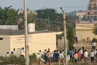 Lathi Charge in Raichur