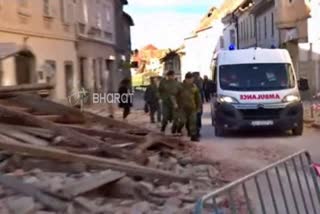 Croatian army helps with quake clear up operations