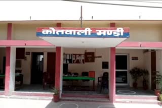 सहारनपुर में दुकान का शटर तोड़कर ज्वेलरी शाप में चोरी