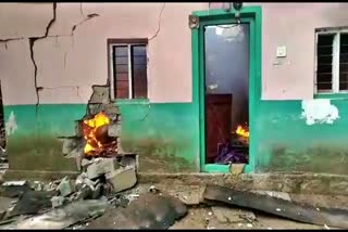 cylinder blasts at home in somavarpet