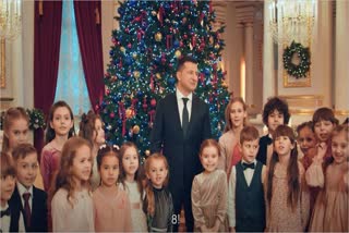 Ukrainian President celebrates New Year with children