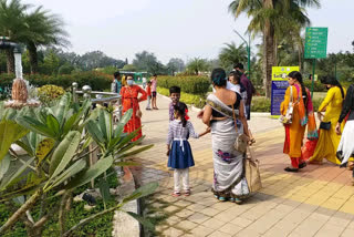 People showing enthusiasm on the first day of the new year in raipur