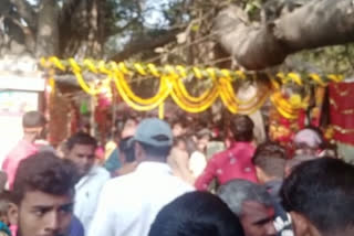 Devotees reached Shakti Peeth Maa Yogini temple in new year in Godda