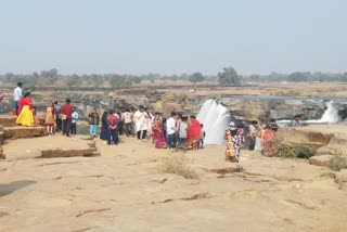 tourists reached Chitrakote