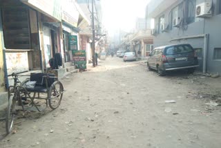 old budh market road is in bad condition in delhi from 6 years