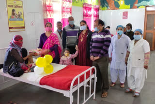 Doctors celebrated New Year with children