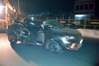 Three died in Meerut after car rams into a tree