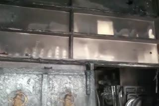 गोपालगंज के ज्वैलरी शॉप में लगी आग