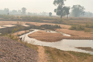 corruption-in-sodhinala-stop-dam-in-katghora-forest-department