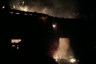 fire in the house in dhanbad