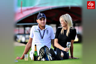 england pacer Stuart Broad engages with his girlfriend Molly King