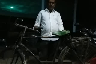 man received his bicycle after after 20 years at adilabad