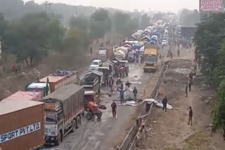 lathi-charge-on-haryana-farmers-from-shahjahanpur-border