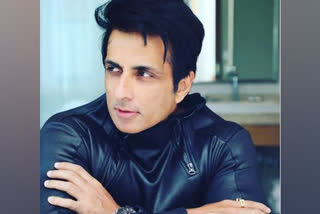 Amitabh Bachchan announces Sonu Sood's film 'Kisaan'