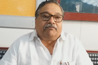 Social workers sanjay thobde criticised dharmraj kadadi in solapur