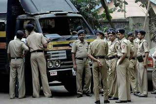Cold storage of vaccines is protected by the mumbai police