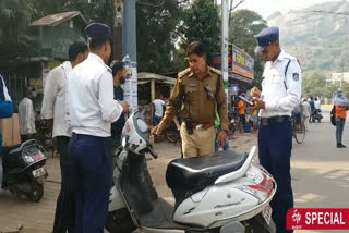 gwalior-police-earns-more-money-by-challan-action