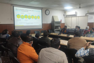 training given to employees regarding cleanliness in SDMC office