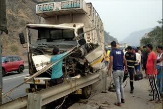 Mumbai-Pune highway accident