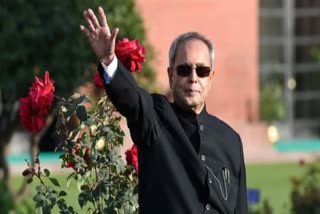 Congress party doesn't have charismatic leadership thats why  it lost in 2014 elections; Pranab Mukherji