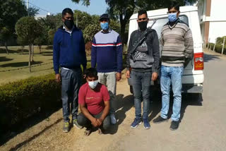 Palwal police truck robber