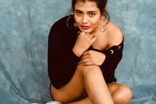 actress hebah patel gallery