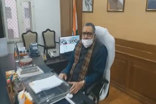 Union FAHD Minister Giriraj singh on bird flue