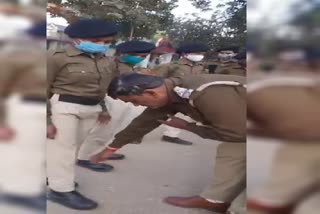 महिला पुलिसकर्मी के साथ बदतमीजी