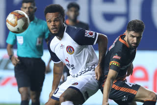 ISL 7: Murgaonkar saves blushes for Goa against 10-men East Bengal