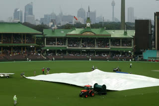 IND vs AUS, 3rd Test: Siraj dismisses Warner, rain curtails first session