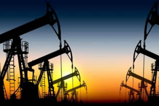 crude oil price hike 7 percent in three days