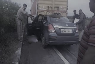 two killed in road accident at ramagiri zone in anantapur district