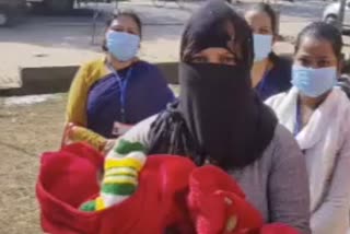 husband gave talaq to wife after daughter birth