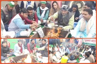 Local people join havan with farmers on Ghazipur border