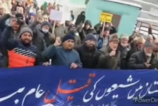 People protest against Hazara miners killing, shout slogans