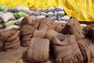 Problem of corruption in gunny bags at baloda bazar